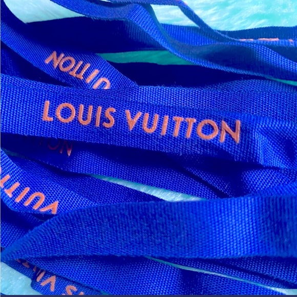 Authentic Louis Vuitton Blue‎ & Gold Ribbon - Picture 1 of 3